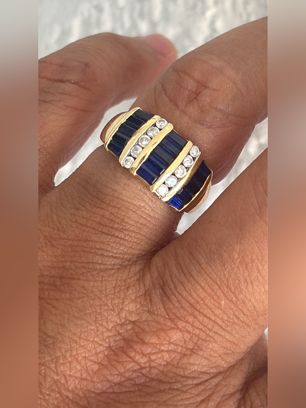 14k Gold Blue Sapphires and Diamond Ring